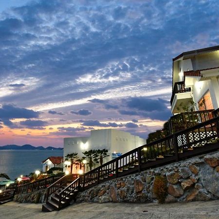Namhae Bluemare Pension المظهر الخارجي الصورة