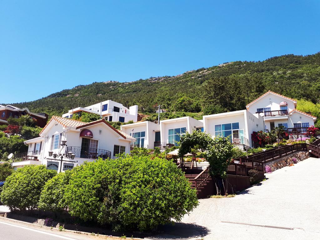 Namhae Bluemare Pension المظهر الخارجي الصورة