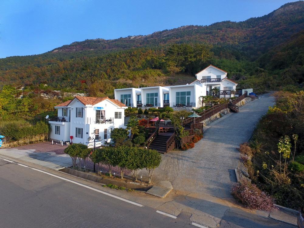 Namhae Bluemare Pension المظهر الخارجي الصورة