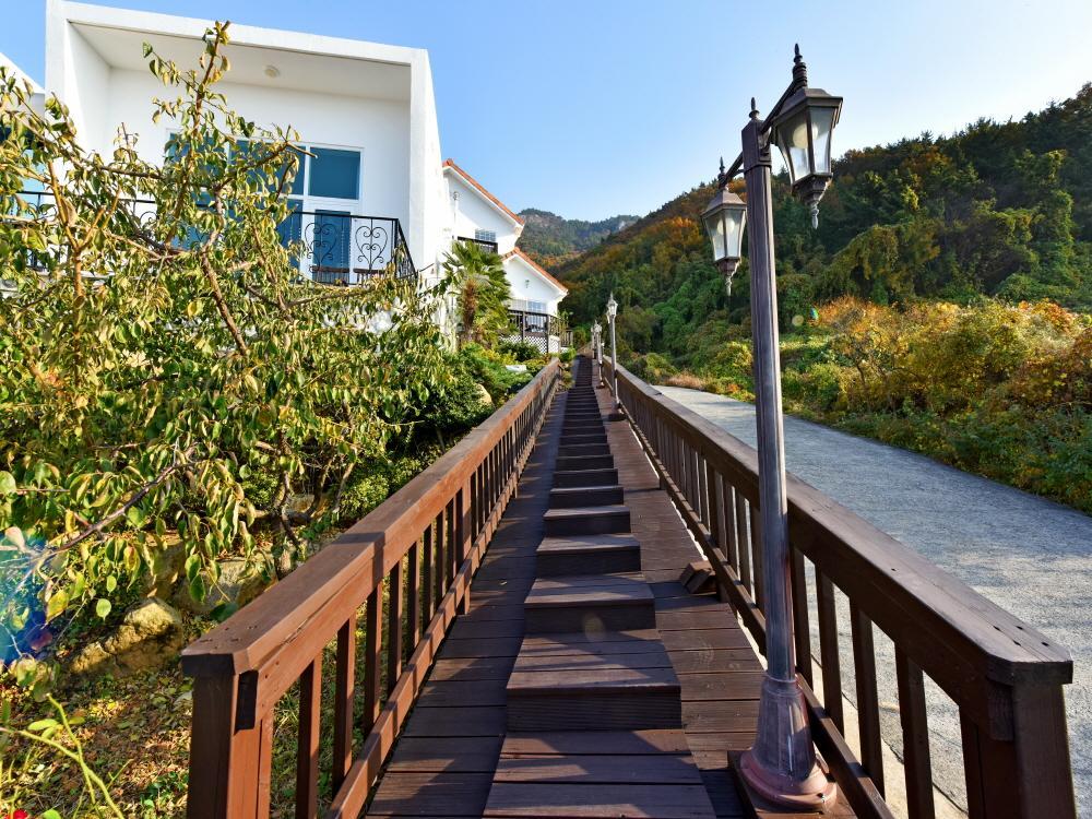 Namhae Bluemare Pension المظهر الخارجي الصورة
